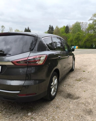 Ford S-Max cena 55900 przebieg: 264000, rok produkcji 2017 z Garwolin małe 232